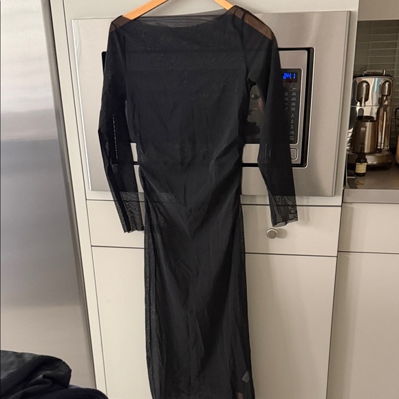 Popilush Dresses & Skirts - Chic Black Long Sleeve Dress